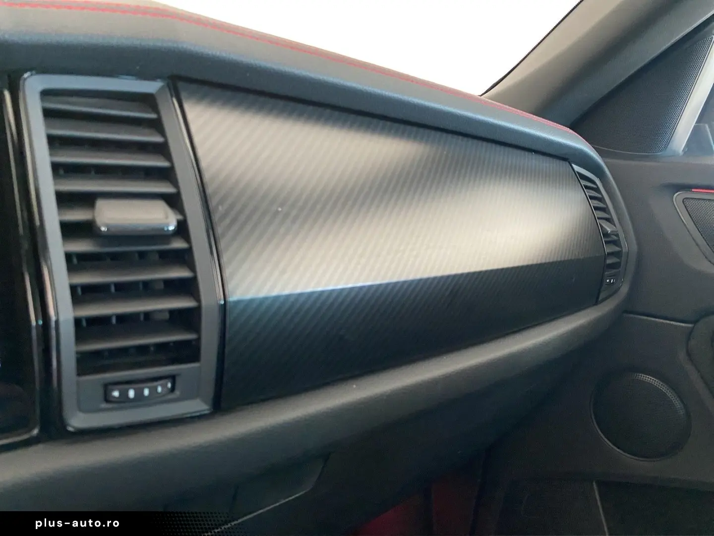 SKODA Kodiaq RS 2.0 TSI 4x4  DSG AHK 7-SITZER LED NAVI