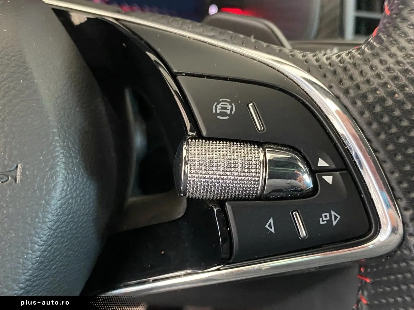 SKODA Kodiaq RS 2.0 TSI 4x4  DSG AHK 7-SITZER LED NAVI