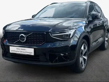 Volvo XC40 B3 B DKG Plus Dark