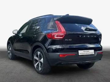 Volvo XC40 B3 B DKG Plus Dark