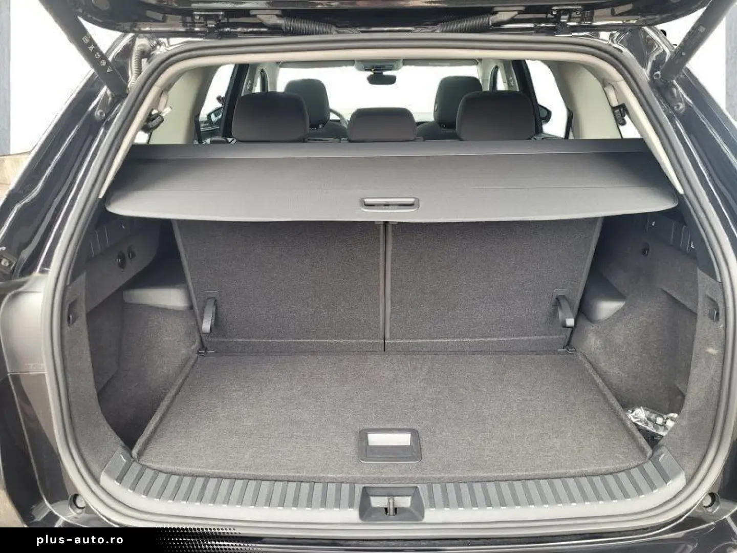 SKODA Kodiaq 1.5 TSI mHEV Selection  7-SITZER PANO