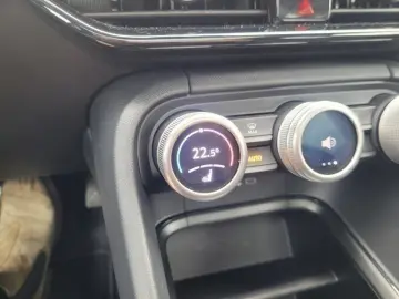 SKODA Kodiaq 1.5 TSI mHEV Selection  7-SITZER PANO