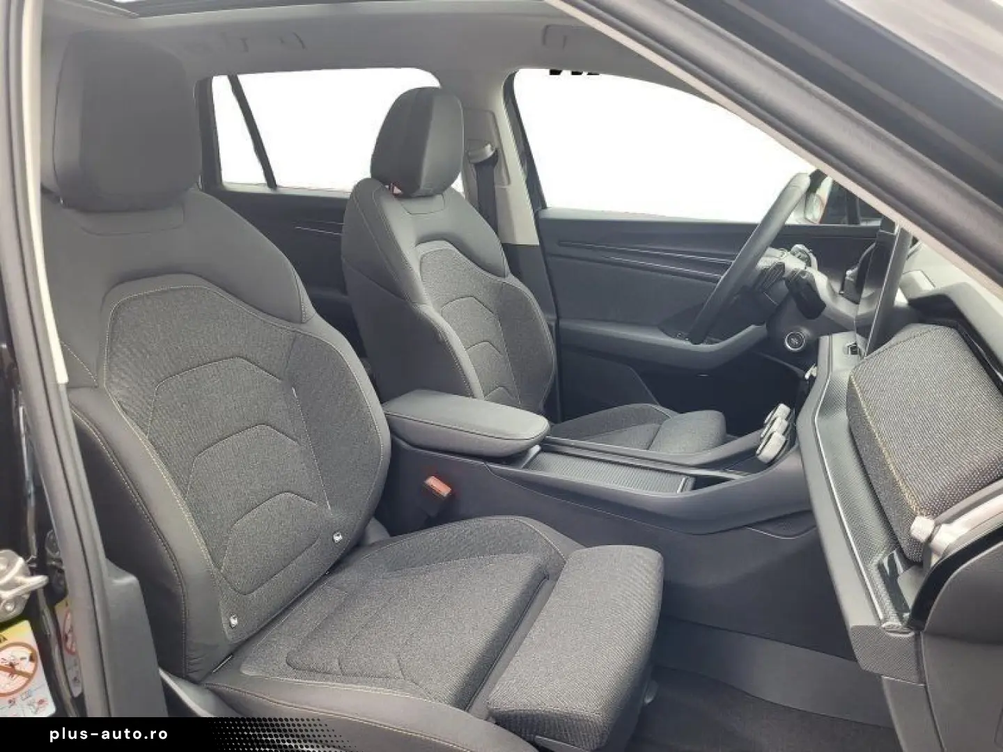SKODA Kodiaq 1.5 TSI mHEV Selection  7-SITZER PANO