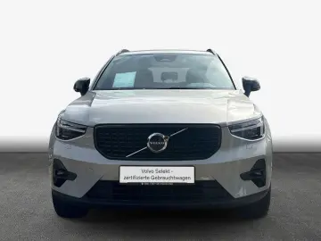 Volvo XC40 B3 B DKG Plus Dark