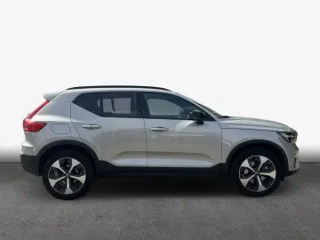 Volvo XC40 B3 B DKG Plus Dark
