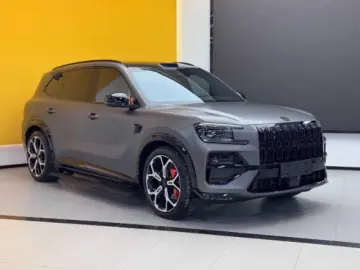 ZEEKR 8X SHADOW 1400KM AWD 70 kWh BLACK PACKAGE