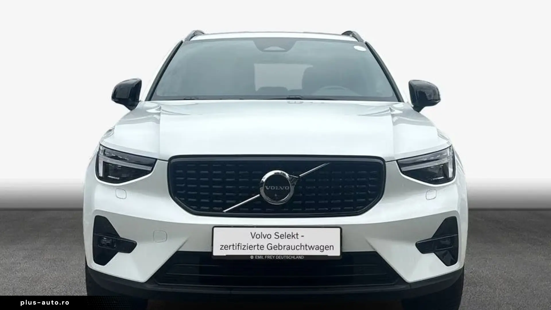 Volvo XC40 B3 B DKG Plus Dark