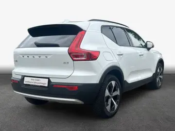 Volvo XC40 B3 B DKG Plus Dark