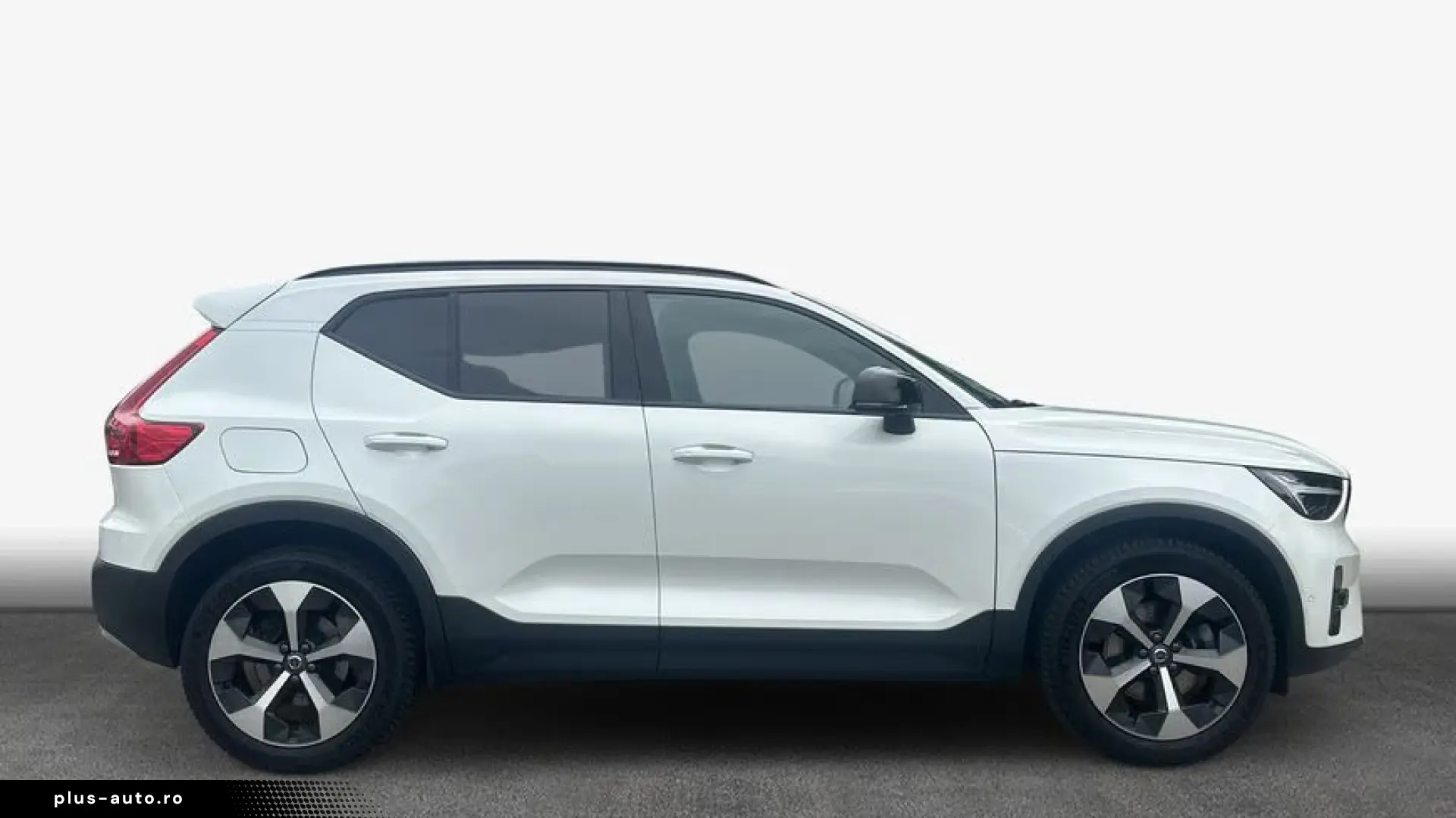 Volvo XC40 B3 B DKG Plus Dark