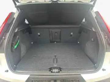 Volvo XC40 B3 B DKG Plus Dark
