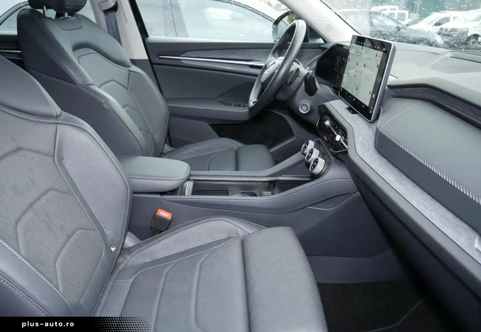 SKODA Kodiaq 1.5 TSI Selection AHK Leder Nav Pano 360