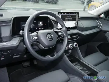 SKODA Kodiaq 1.5 TSI Selection AHK Leder Nav Pano 360