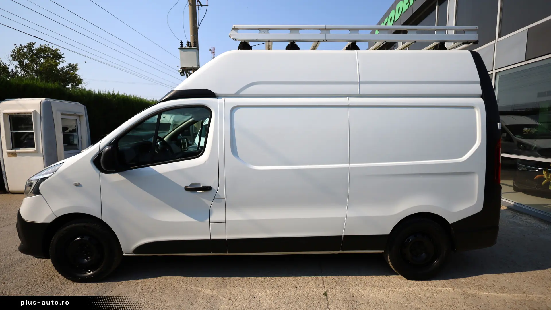Renault Trafic L2H2 2.0D 145CP