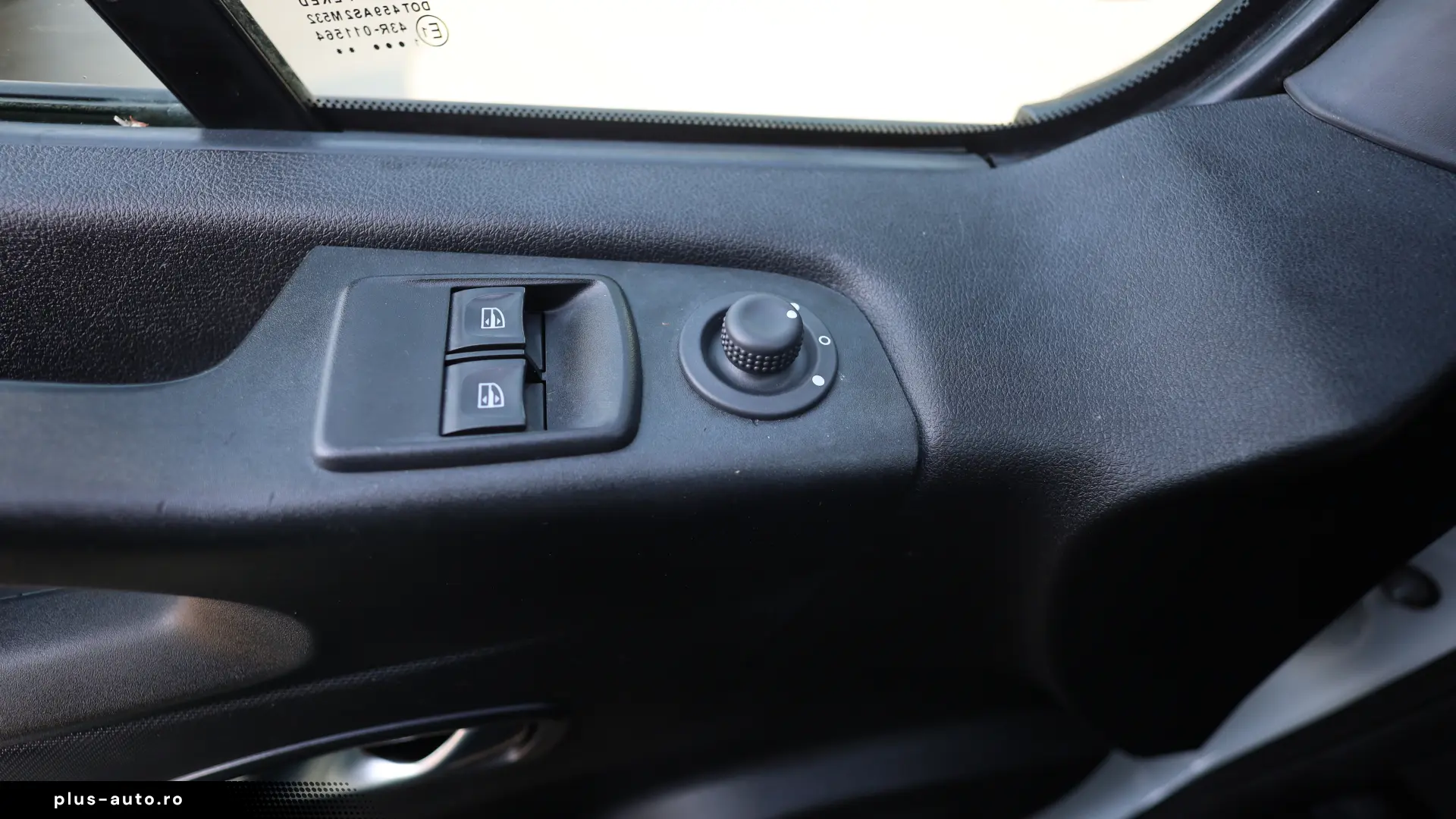 Renault Trafic L2H2 2.0D 145CP