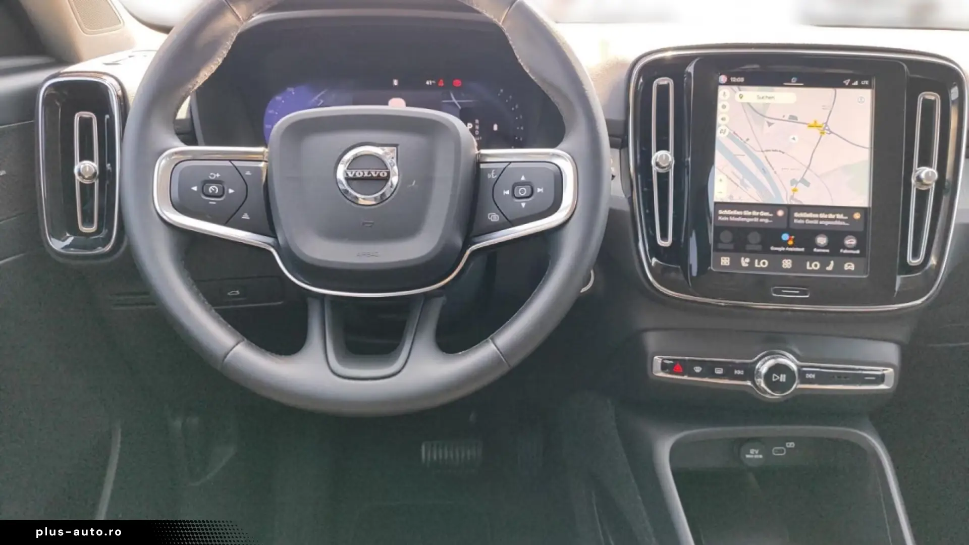 Volvo XC40 B3 Plus Dark 2WD StandHeizG Memory Seats
