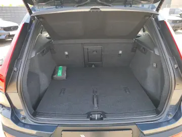 Volvo XC40 B3 Plus Dark 2WD StandHeizG Memory Seats
