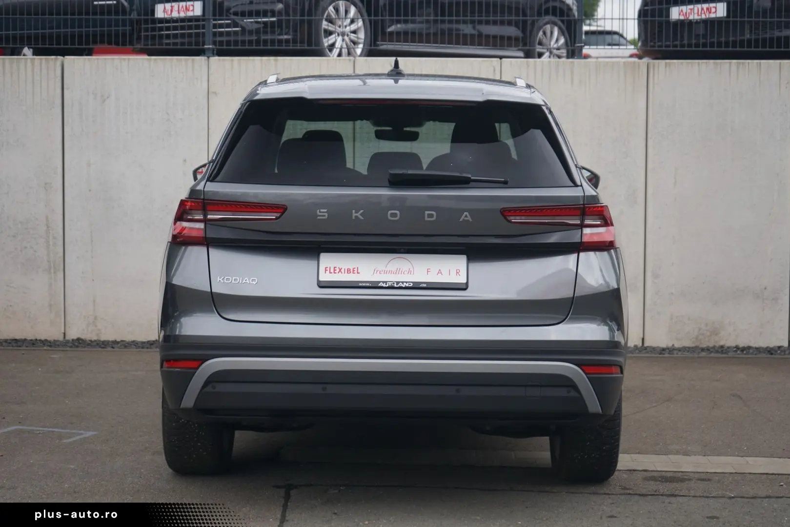 SKODA Kodiaq Selection 1.5 TSI DSG LED 7-Sitzer Pano