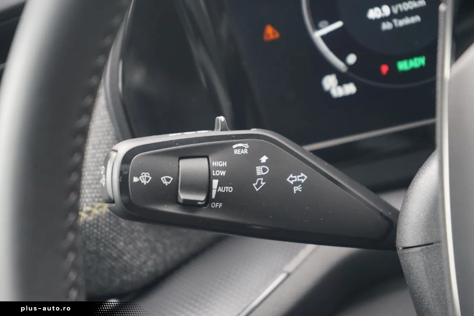 SKODA Kodiaq Selection 1.5 TSI DSG LED 7-Sitzer Pano