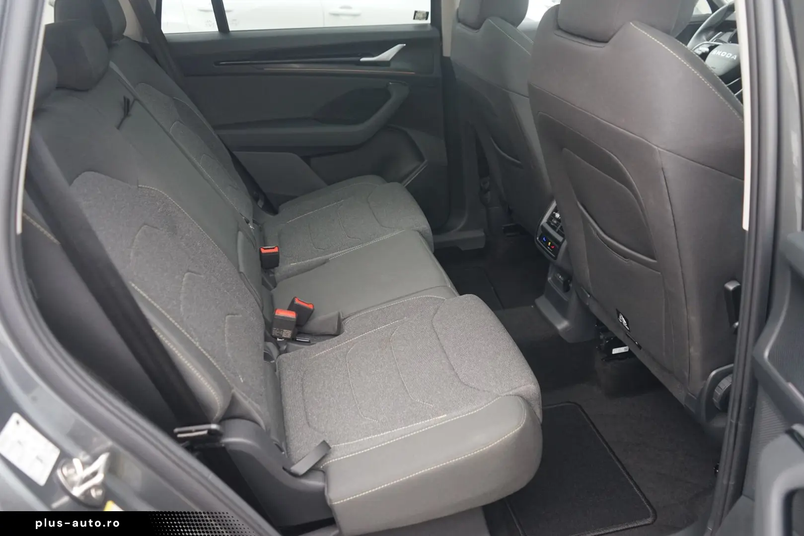 SKODA Kodiaq Selection 1.5 TSI DSG LED 7-Sitzer Pano