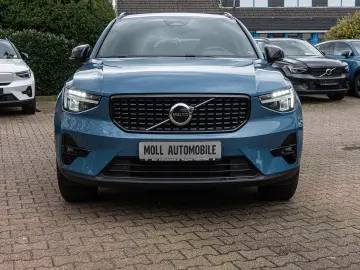 Volvo XC40 Plus Dark 2WD Electric Pano Digital Cockpit