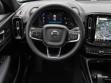 Volvo XC40 Plus Dark 2WD Electric Pano Digital Cockpit