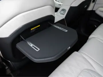 Zeekr 8X MAX Ultra