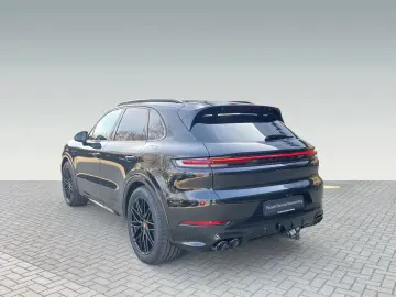 Porsche Cayenne S E-Hybrid Black Edition