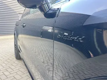 Porsche Cayenne S E-Hybrid Black Edition