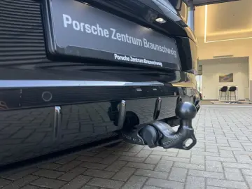 Porsche Cayenne S E-Hybrid Black Edition