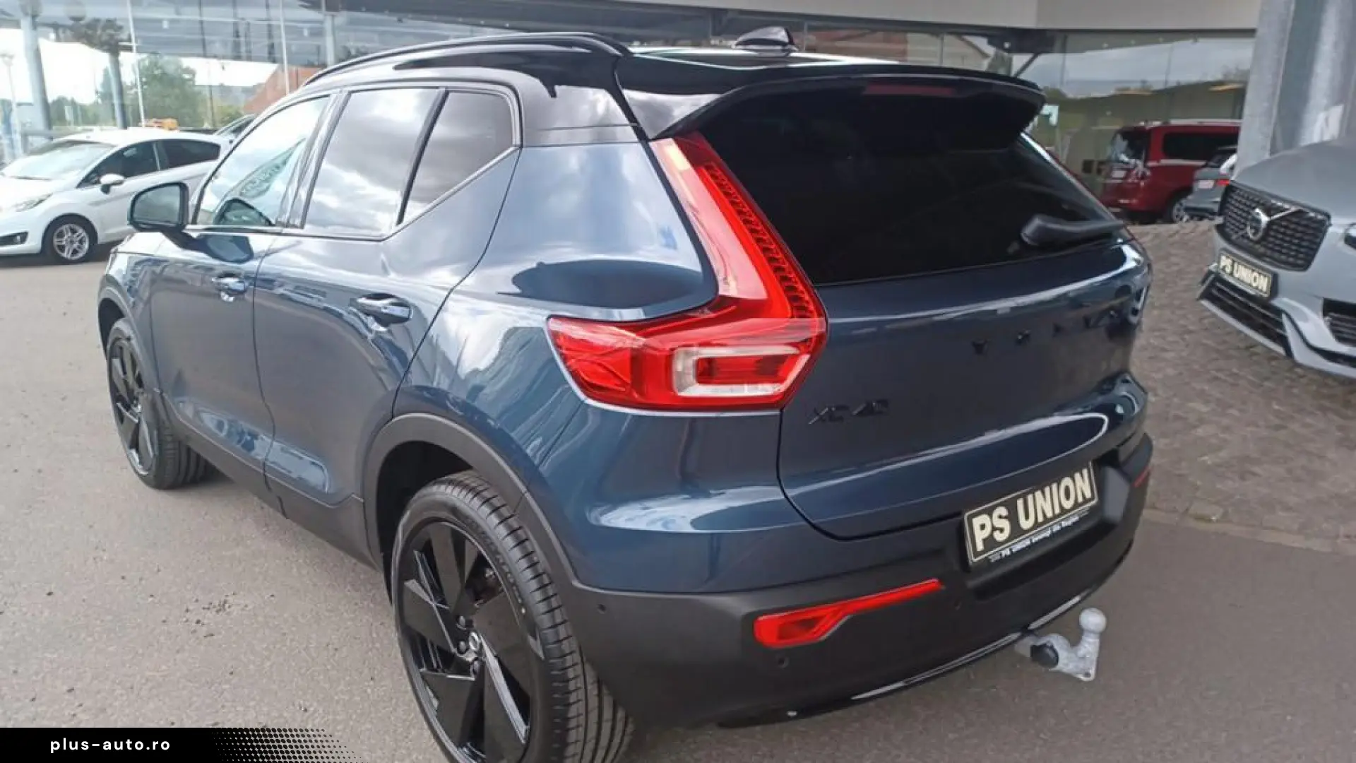 Volvo XC40 B3 Ultra Black Edition Panoramic Auxiliary Heater