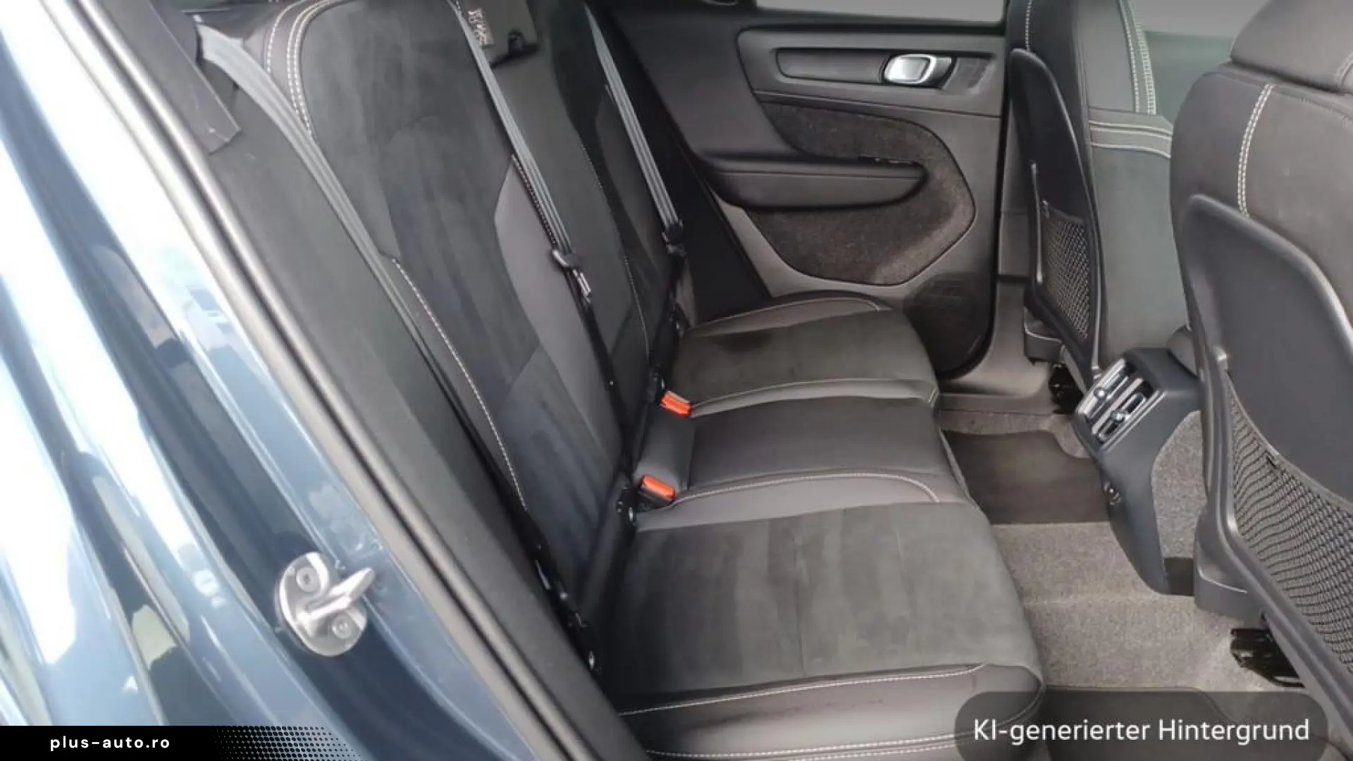 Volvo XC40 B3 Ultra Black Edition Panoramic Auxiliary Heater