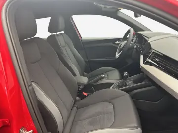 Audi A1 allstreet 35 TFSI S line S tro LED Virtual Na
