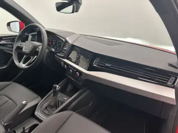 Audi A1 allstreet 35 TFSI S line S tro LED Virtual Na