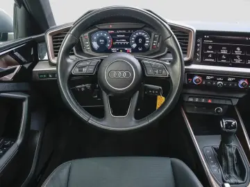 Audi A1 Sportback 40 TFSI S tronic S line LED-Sch