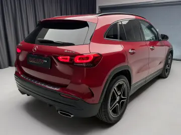 MERCEDES-BENZ GLA 250 4MATIC AMG  Piele Rosie  Pano  360