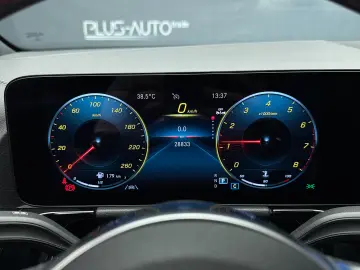 MERCEDES-BENZ GLA 250 4MATIC AMG  Piele Rosie  Pano  360