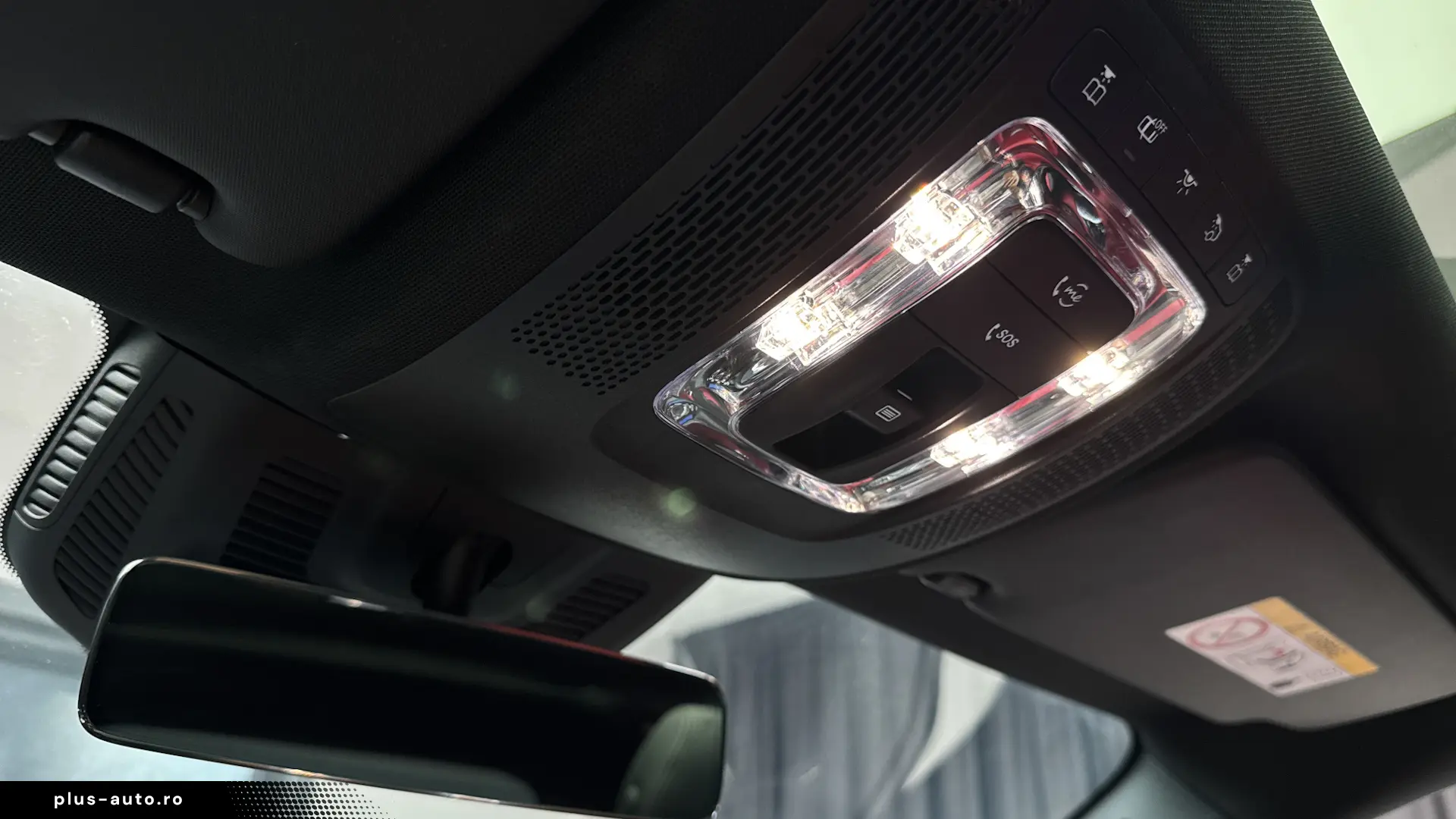 MERCEDES-BENZ GLA 250 4MATIC AMG  Piele Rosie  Pano  360