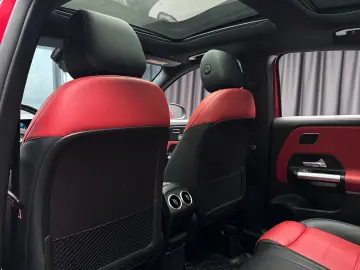 MERCEDES-BENZ GLA 250 4MATIC AMG  Piele Rosie  Pano  360