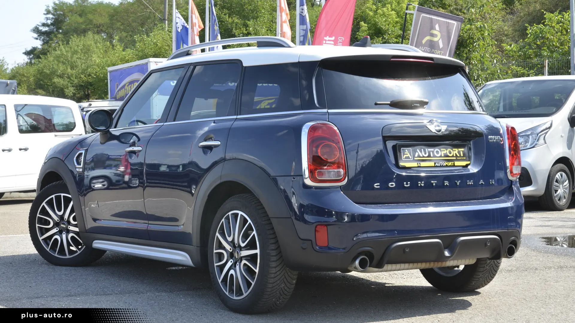 Mini Cooper-S Countryman ALL4 John Cooper Works