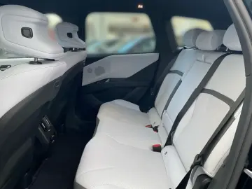 BMW iX3 40 360  ACC AHK