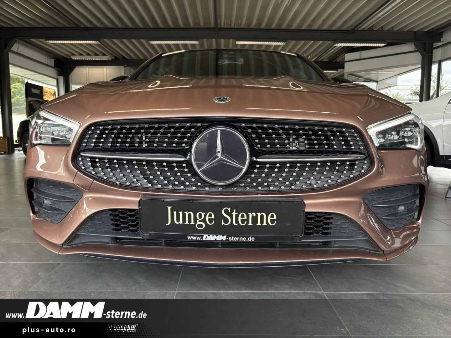 MERCEDES-BENZ CLA 250 e Coupé AMG Multibeam Night CarPlay