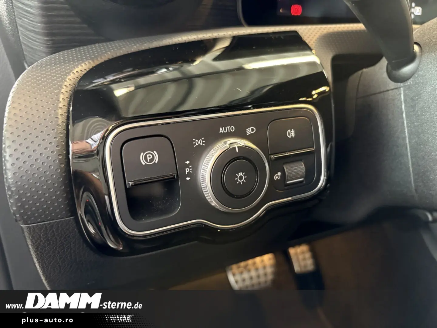 MERCEDES-BENZ CLA 250 e Coupé AMG Multibeam Night CarPlay
