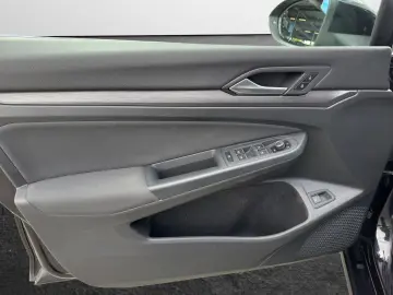 Volkswagen Golf 1.4 TSI DSG eHybrid Style Head-Up Panoramic