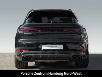 Porsche Cayenne E-Hybrid Black Edition