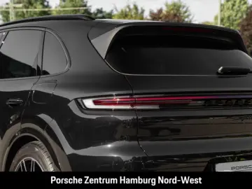 Porsche Cayenne E-Hybrid Black Edition