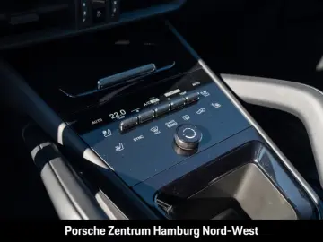 Porsche Cayenne E-Hybrid Black Edition