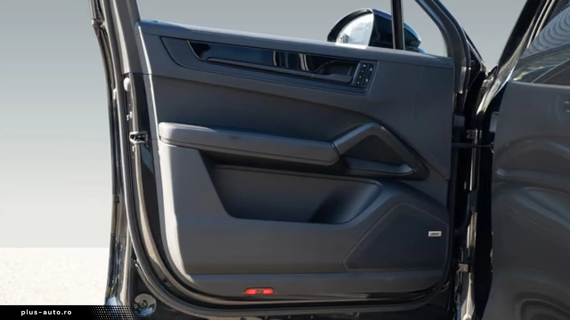 Porsche Cayenne E-Hybrid Black Edition
