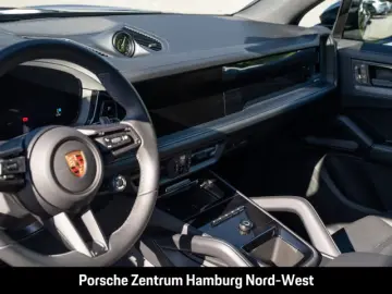 Porsche Cayenne E-Hybrid Black Edition