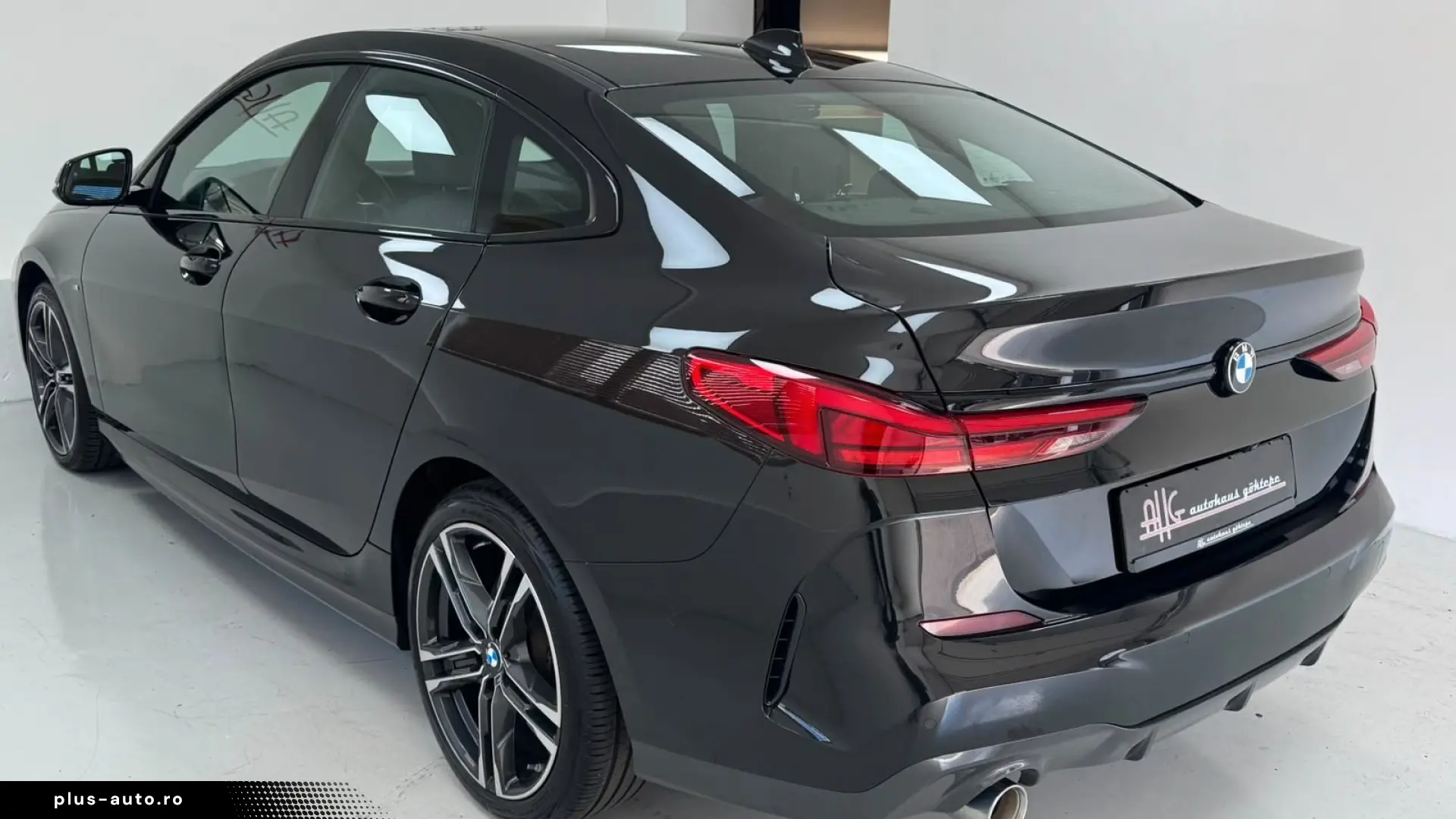 BMW 218i Gran Coupé  M-SPORT SHADOW CAM