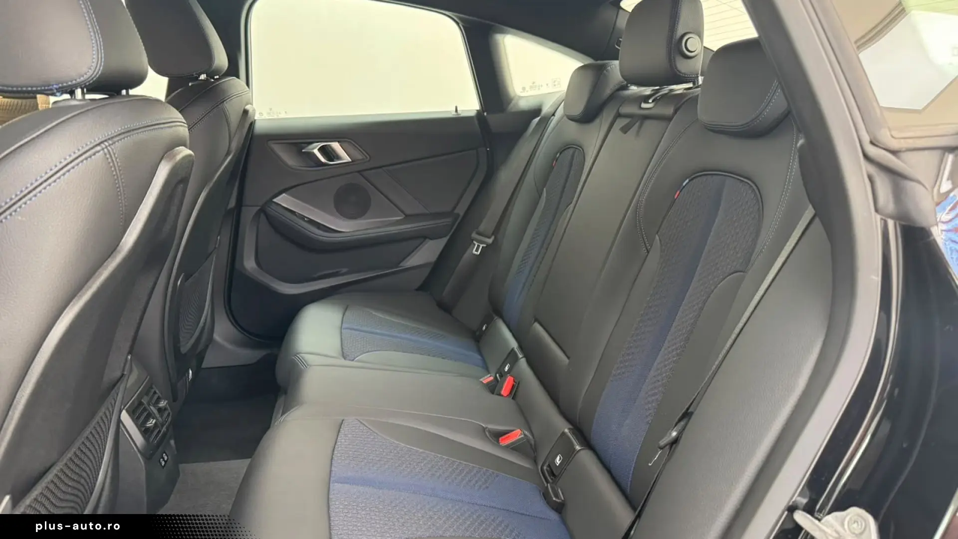 BMW 218i Gran Coupé  M-SPORT SHADOW CAM